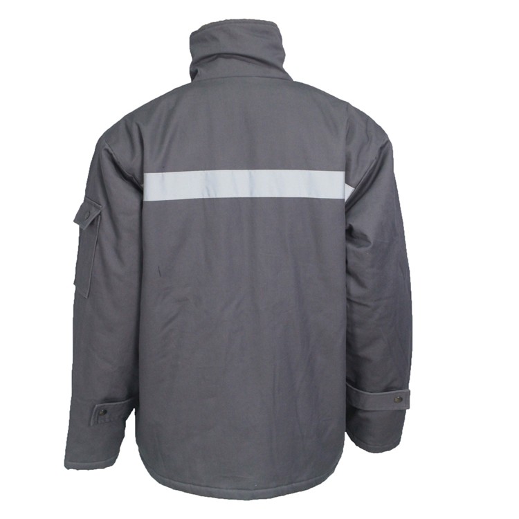 Heat sales resistant jacket